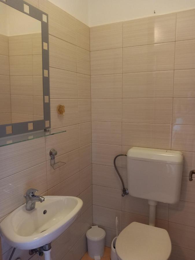 Apartment Inna With Free Garage Parking Zadar Bagian luar foto