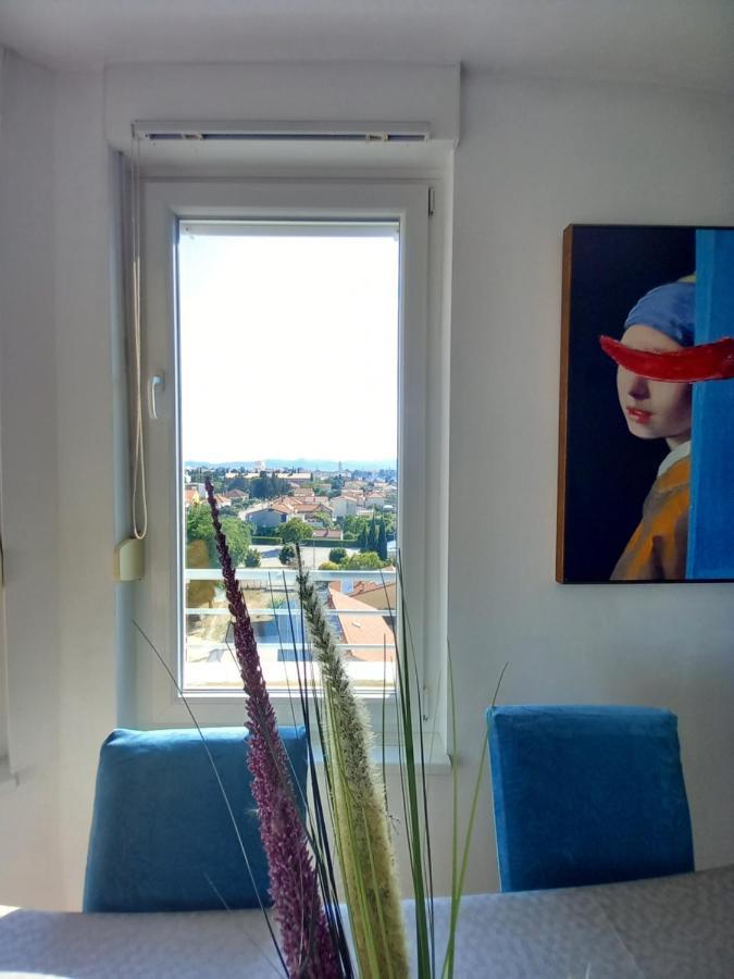 Apartment Inna With Free Garage Parking Zadar Bagian luar foto