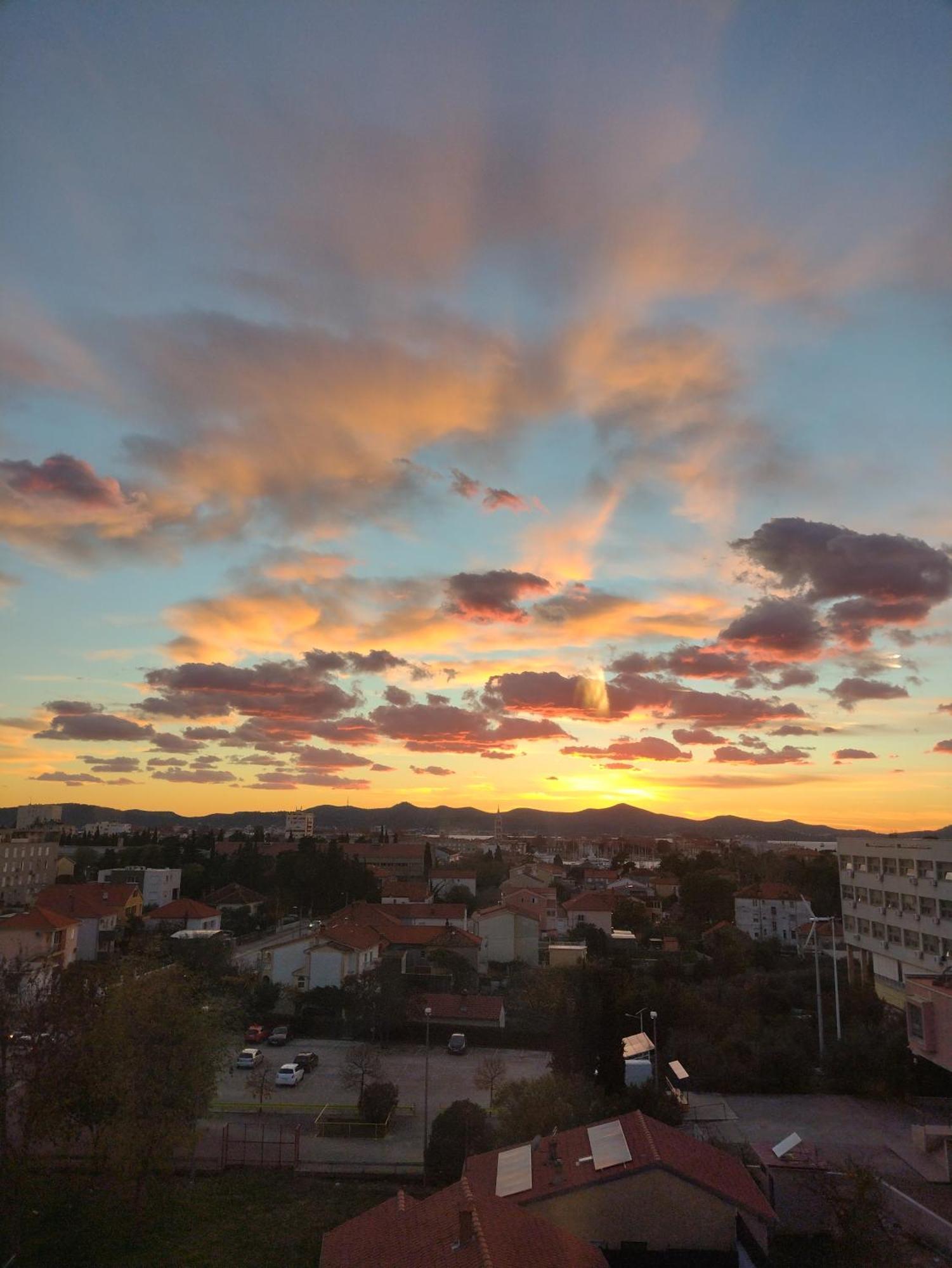 Apartment Inna With Free Garage Parking Zadar Bagian luar foto