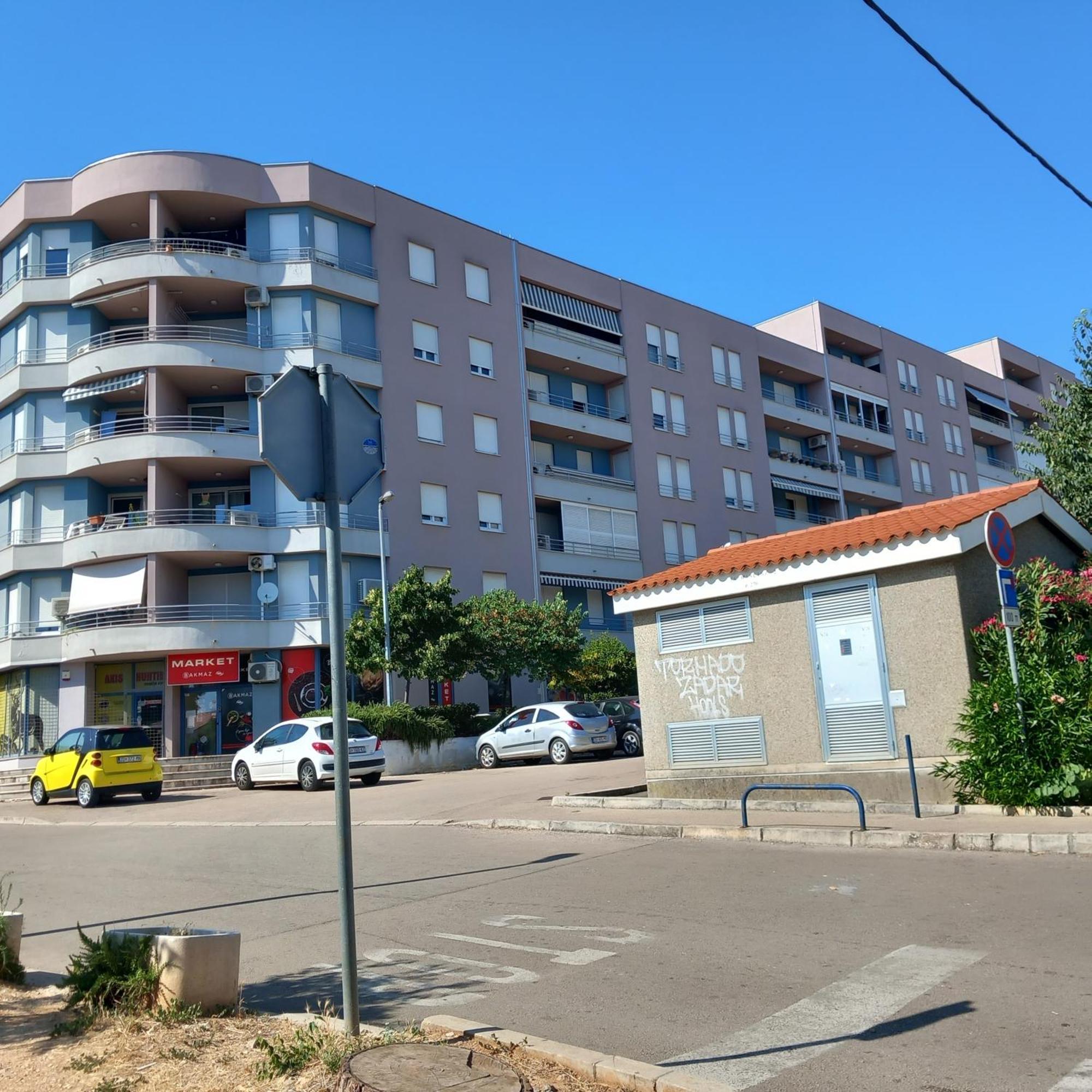 Apartment Inna With Free Garage Parking Zadar Bagian luar foto